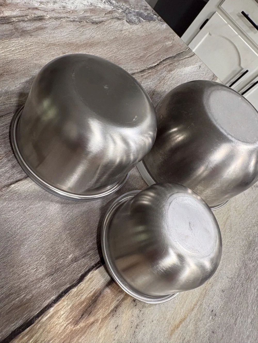 Sold! Stainless Steel Nesting Mixing Bowls Set 3pc w/ Plastic Lids Kitchen